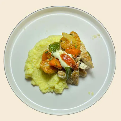 Parsnip mashed with thyme chicken